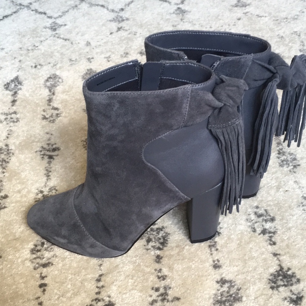 White House Black Market Booties Size 6 1/2